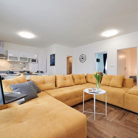 New 4* Apartman Zoa In Trogir Zewnętrze zdjęcie