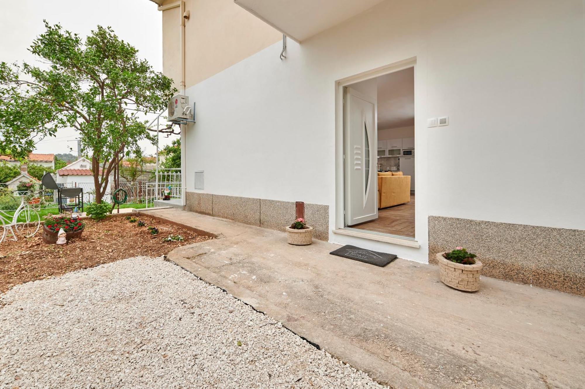 New 4* Apartman Zoa In Trogir Zewnętrze zdjęcie